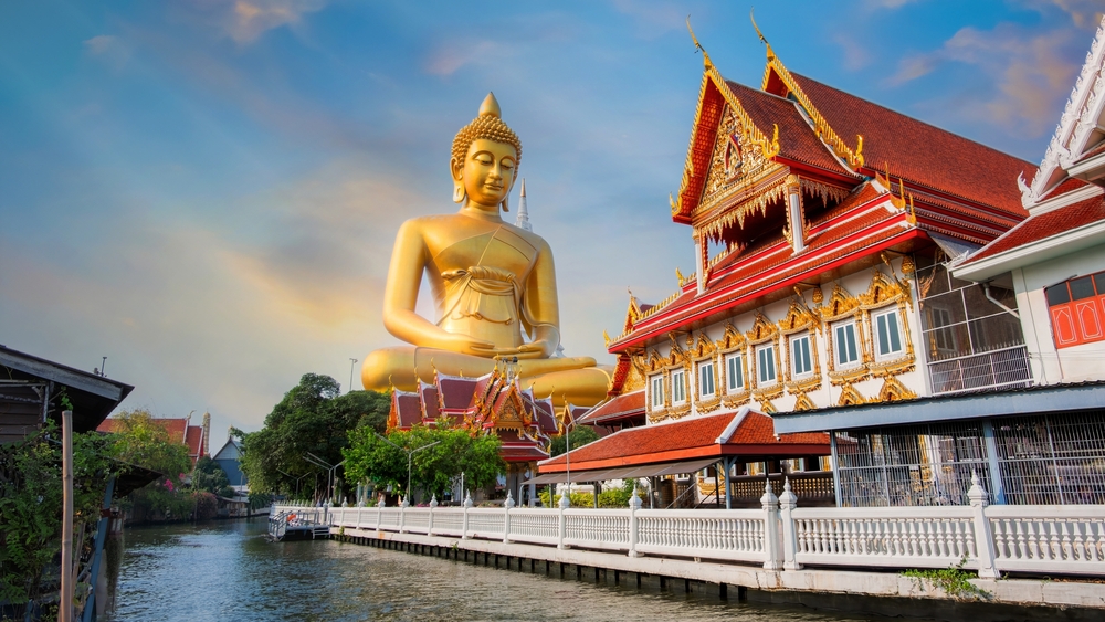 the,big,seated,buddha,statue,(buddha,dhammakaya,dhepmongkol),at,wat